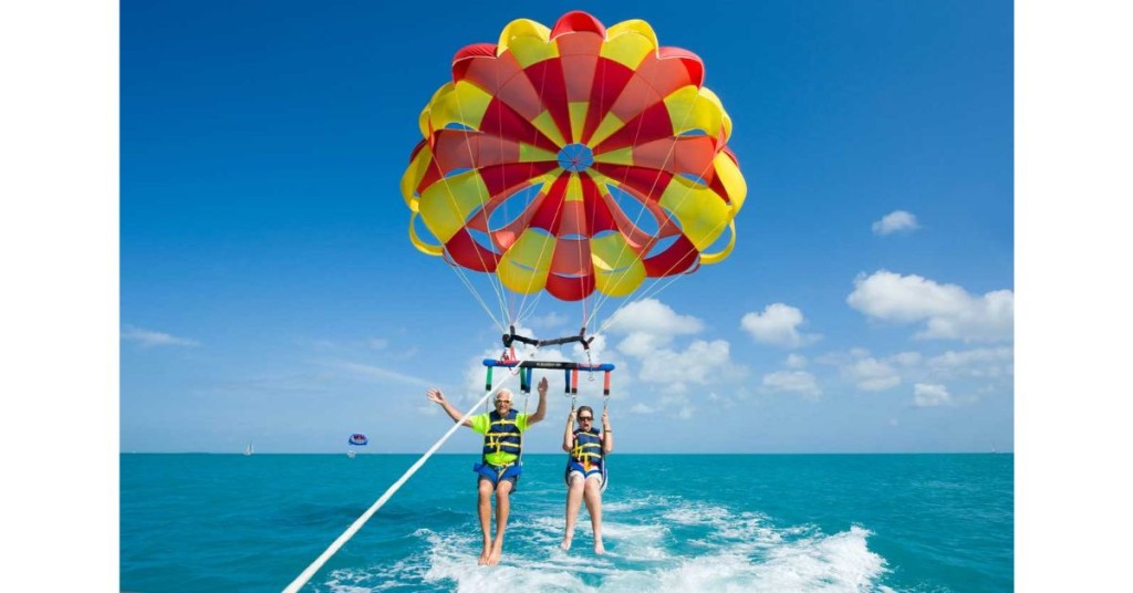 parasailing in miami