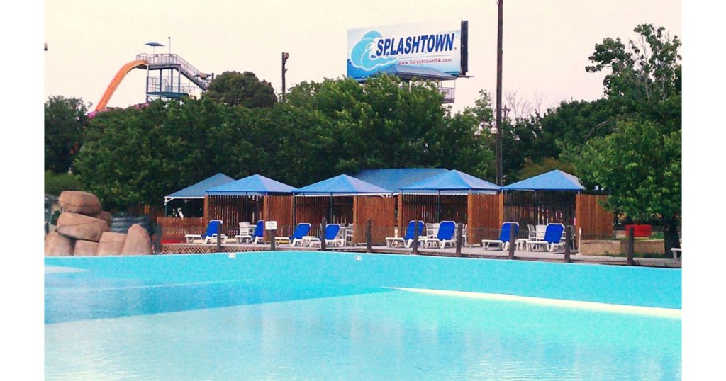 cabanas splashtown