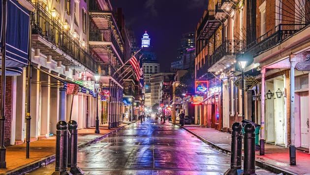 time in new orleans